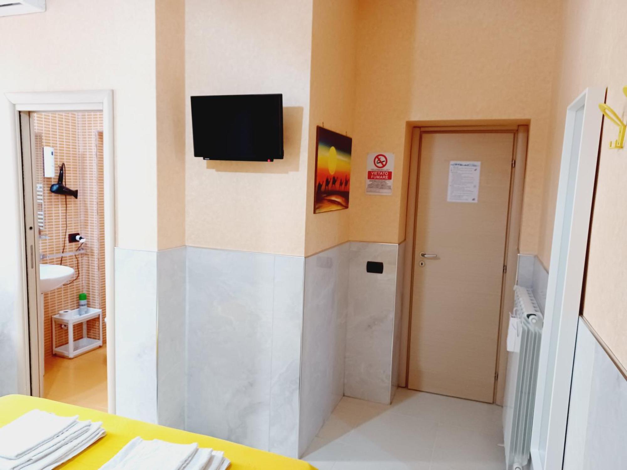 B&B Quattro Palazzi Napoli Centro Exterior foto