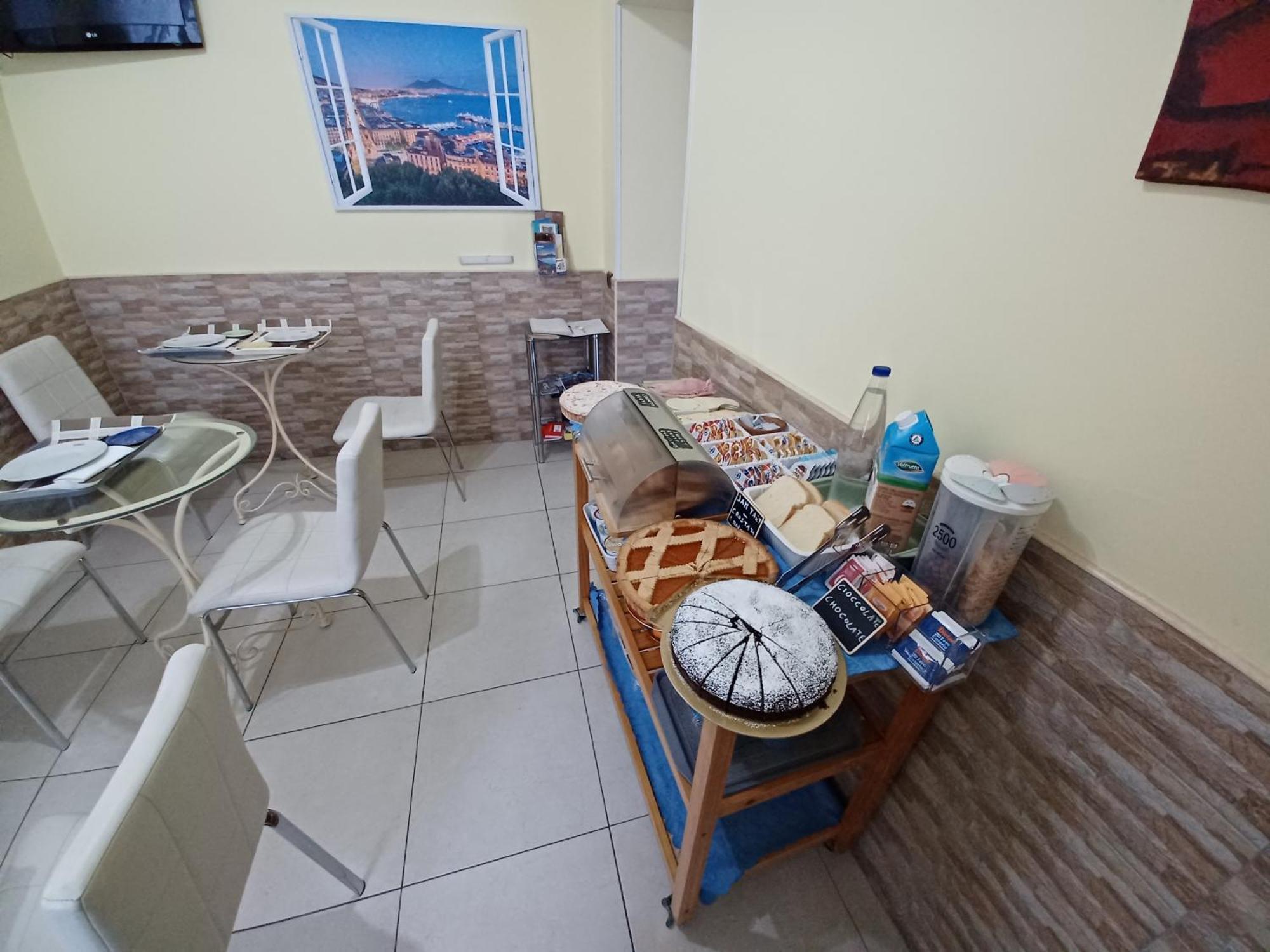 B&B Quattro Palazzi Napoli Centro Exterior foto