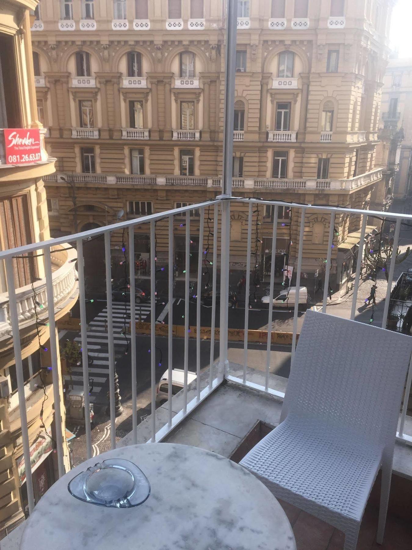 B&B Quattro Palazzi Napoli Centro Exterior foto