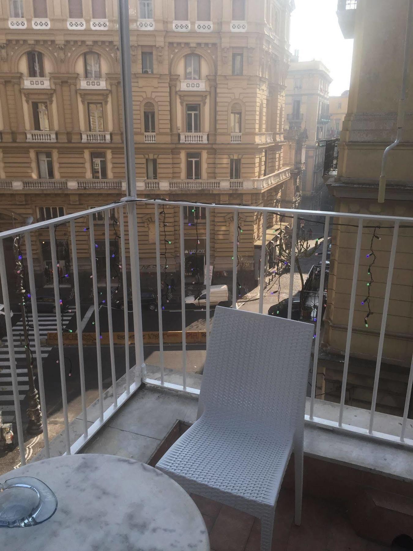 B&B Quattro Palazzi Napoli Centro Exterior foto